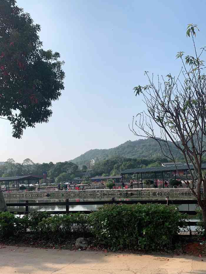 龙溪湖现代农庄