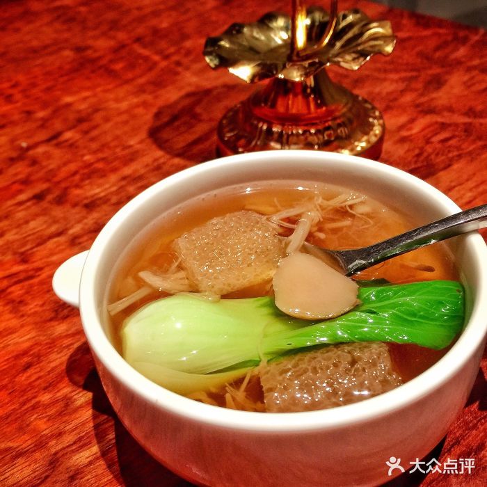 禅素·禅意素食健康养生主题餐厅金针松茸汤图片