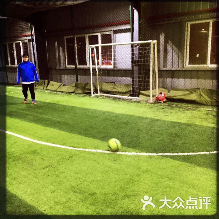 申杰室内五人足球馆-图片-上海运动健身