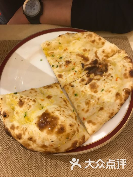 nanak indian restraunt娜娜可印度餐厅蒜蓉烤馕图片 第2张