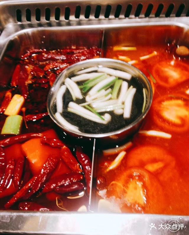 蜀城古江重庆火锅(佰富时代中心店)鸳鸯锅图片