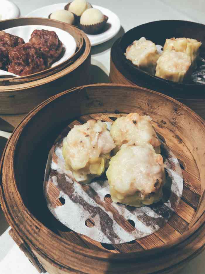 万龙洲海鲜(常营店)-"万龙洲68元的茶点自助,周末一觉