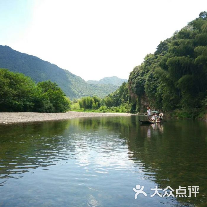 月亮湾生态旅游风景区