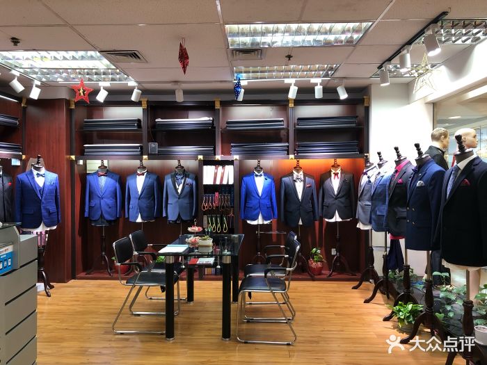 斐帝恺男士礼服西装西服定制(南京东路店)图片