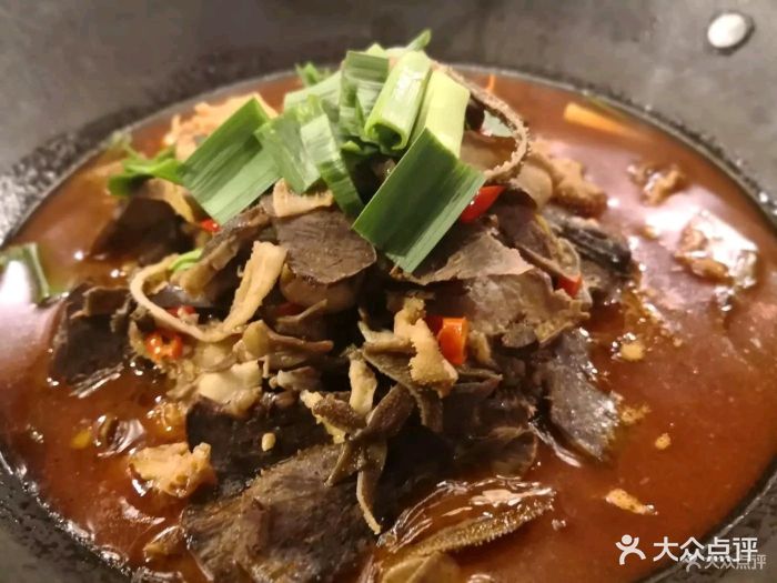壹年肆季花园主题餐厅(石峰公园店)铁锅牛杂图片