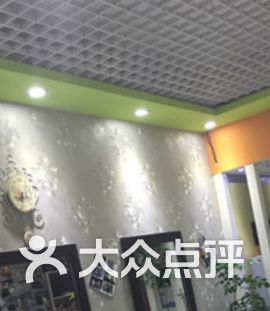 帝恩发型额头美学(洪家楼店)-整体-济南图片-大男长脸高造型丽人图片图片