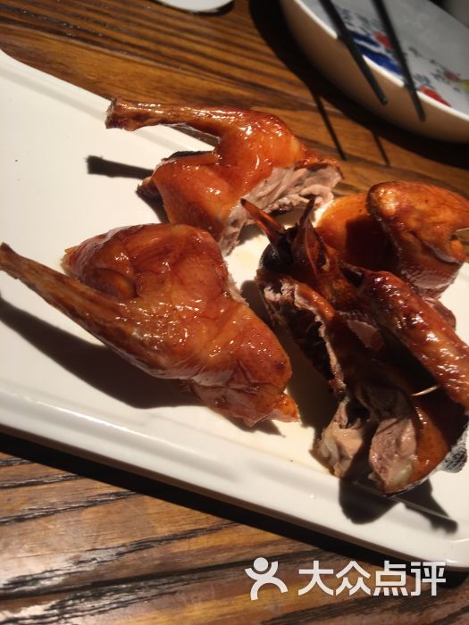 客语(萝岗万达店)红烧妙龄乳鸽图片 - 第0张