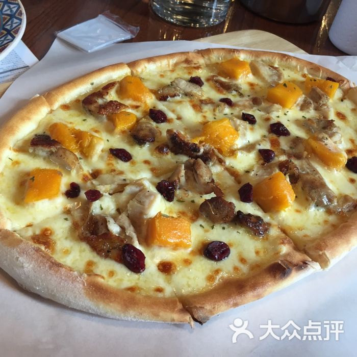 i holic pizza 艾豪丽披萨