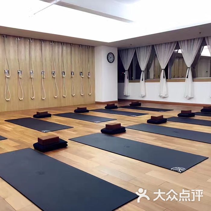 fineyoga梵音瑜伽