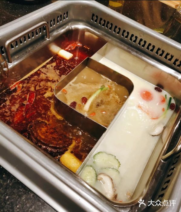 蜀栈毛肚火锅图片