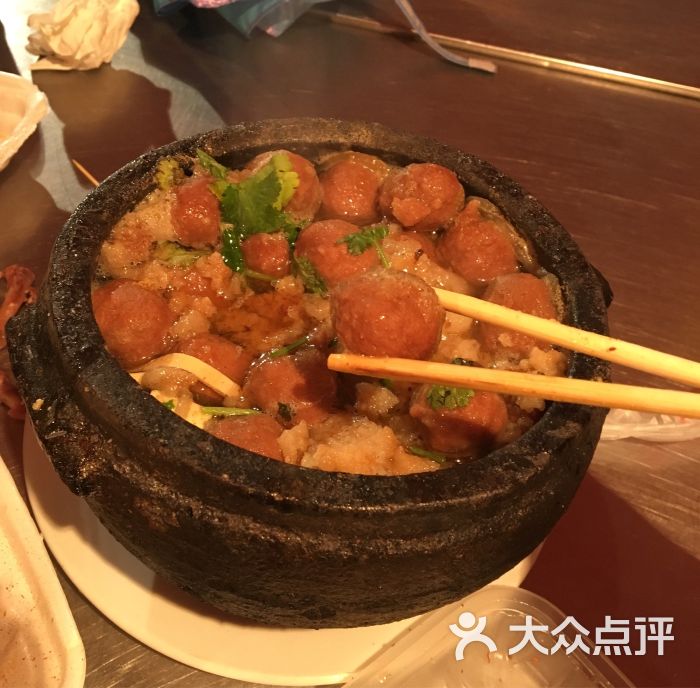酥肉丸子砂锅