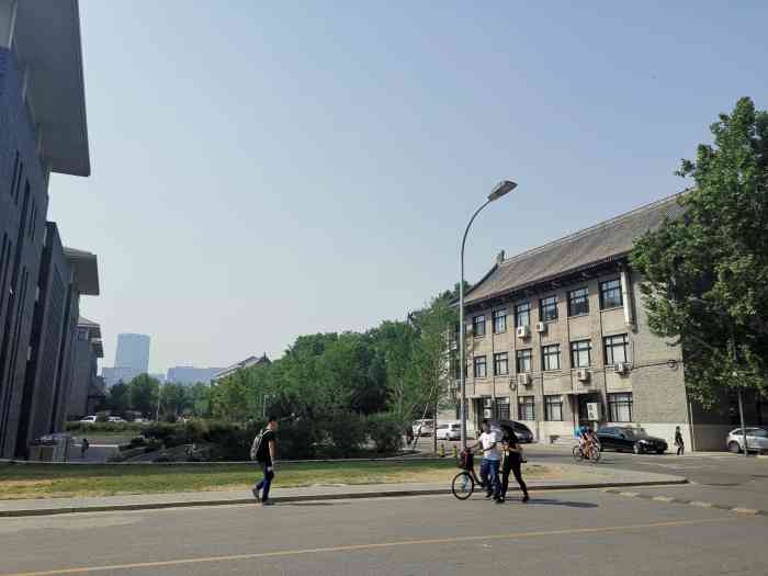 北京大学(圆明园校区)-"北大圆明园校区是一个园子一