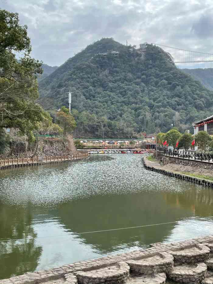 潘家小镇情人谷-"休息时间 约上朋友 出来玩了几天 心