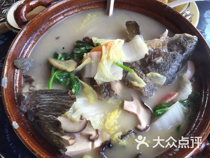 海月饭庄●白族特色美食汇-沙锅鱼图片-大理市美食-大众点评网