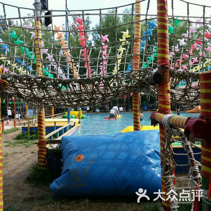 蟹岛熊孩子儿童拓展乐园