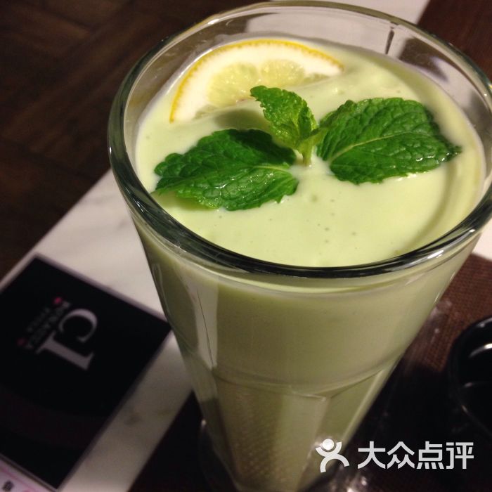 牛油果奶昔