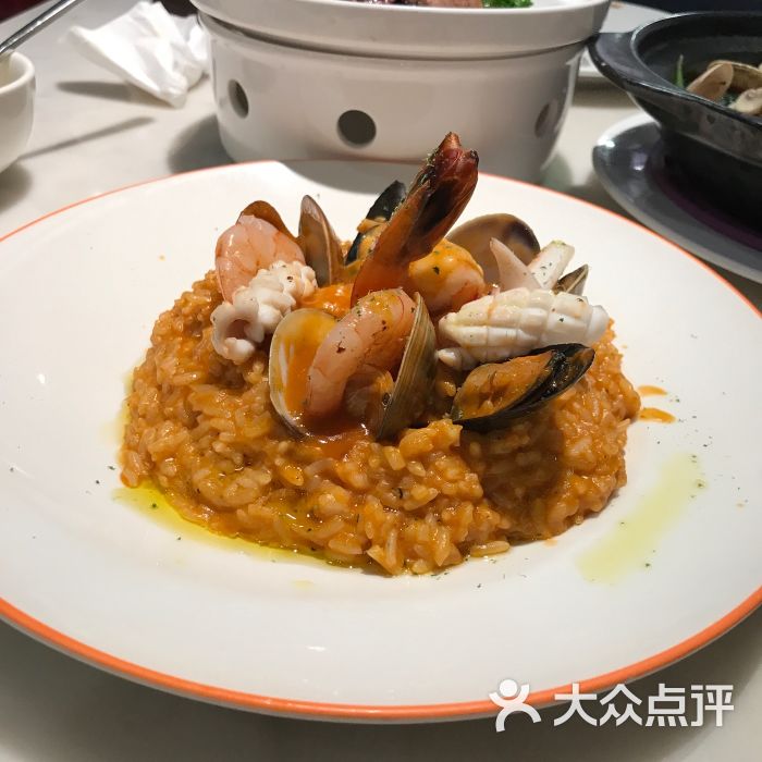 港丽餐厅(西单大悦城店)龙虾汁海鲜焗饭图片 - 第1张