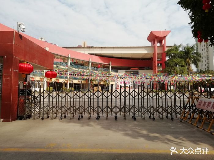 京溪小学(怡新校区)图片