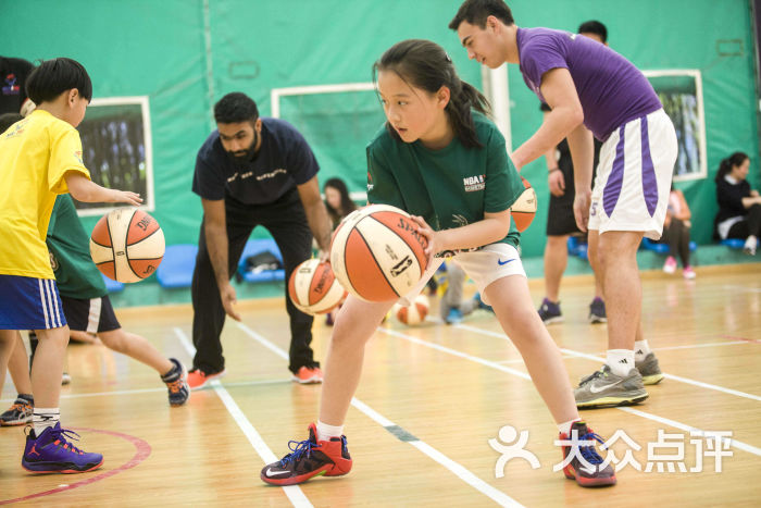 nba姚明篮球俱乐部(首都体育学院校区)图片 - 第1张