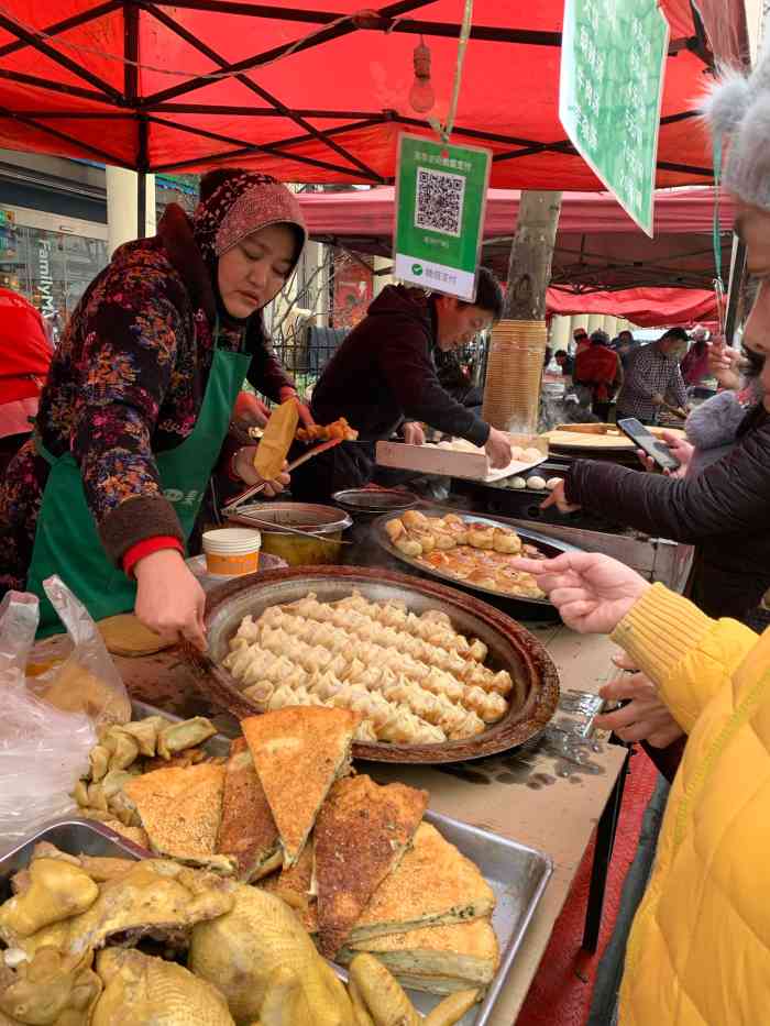 常德路清真美食街-"听闻长寿路这里有新疆集市的,没才