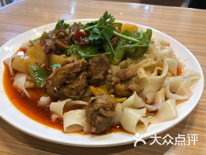 心疆·新疆烤肉抓饭大盘鸡面图片 第8张