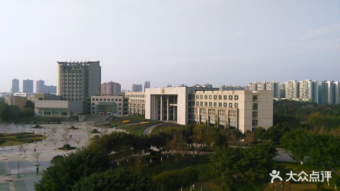 西南石油大学图书馆图片