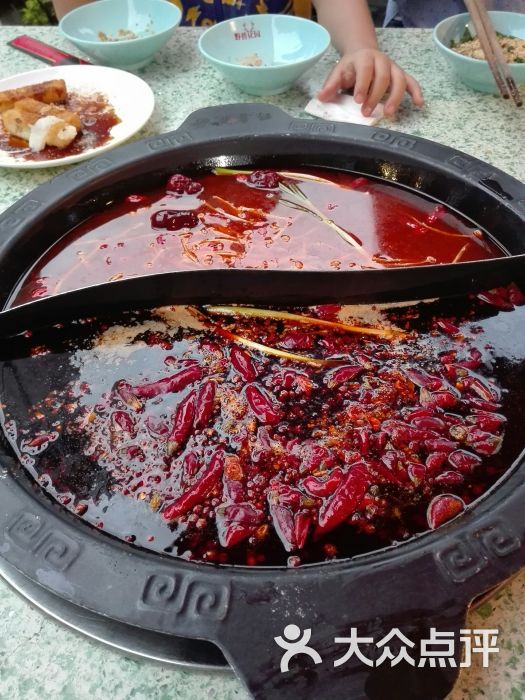 野兽花园重庆火锅番茄鸳鸯锅图片 第5张