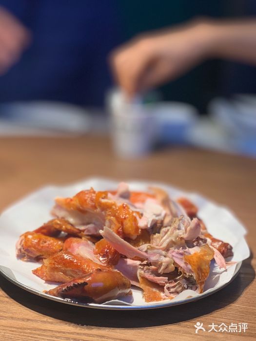 费大厨辣椒炒肉(万象汇店)柴火手撕鸡图片