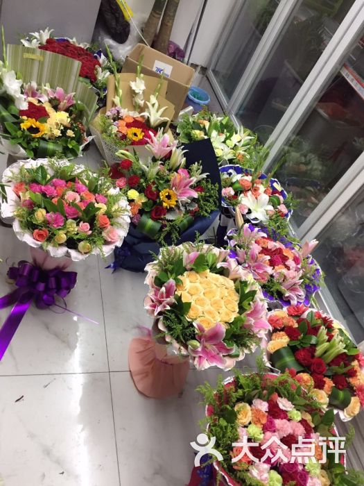 馥蕊鲜花礼品店图片 第6张