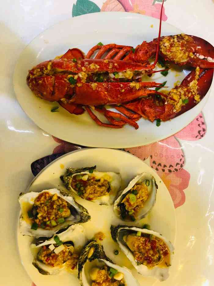 花乐餐厅(涠洲岛店)-"「蒸扇贝」「香蕉猪回锅肉」