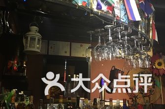 重庆酒吧排名_重庆辰色酒吧(2)