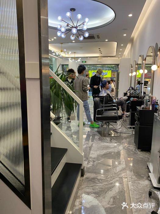 dn hair美发沙龙图片