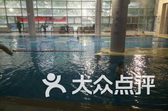 北京游泳馆排名_北京育英学校游泳馆