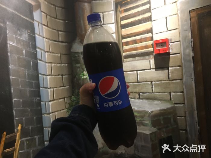 重庆秦妈火锅(解放碑得意店)百事可乐图片