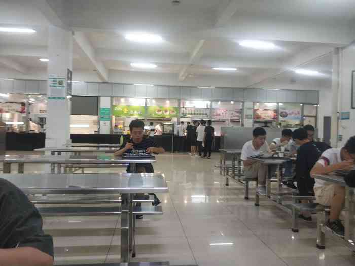 江苏科技大学张家港分校第1食堂-"不知道从什么时候在