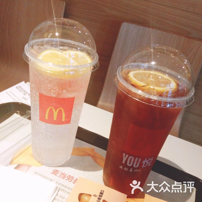 麦当劳(五四中路(嘉信店)红茶那么大鲜柠特饮图片 - 第1张