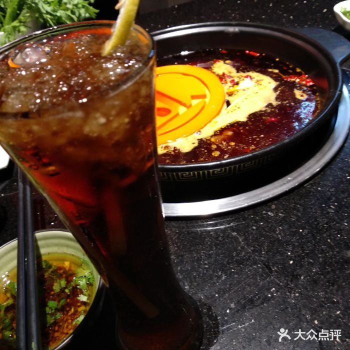虹hong hot pot火锅·上榜抖音热搜火锅长岛冰茶图片 - 第1张