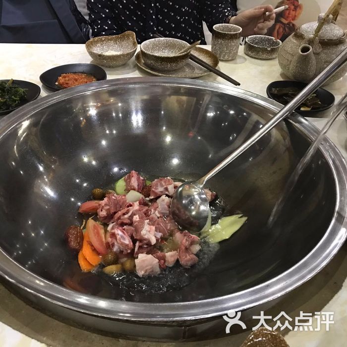 313羊庄铁锅烀羊肉