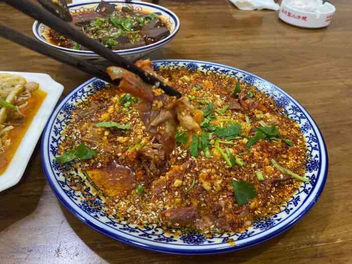 闻香阁蒲城水盆羊肉馆-"蒜泼肉蒜泼肉蒜泼肉,好吃的菜