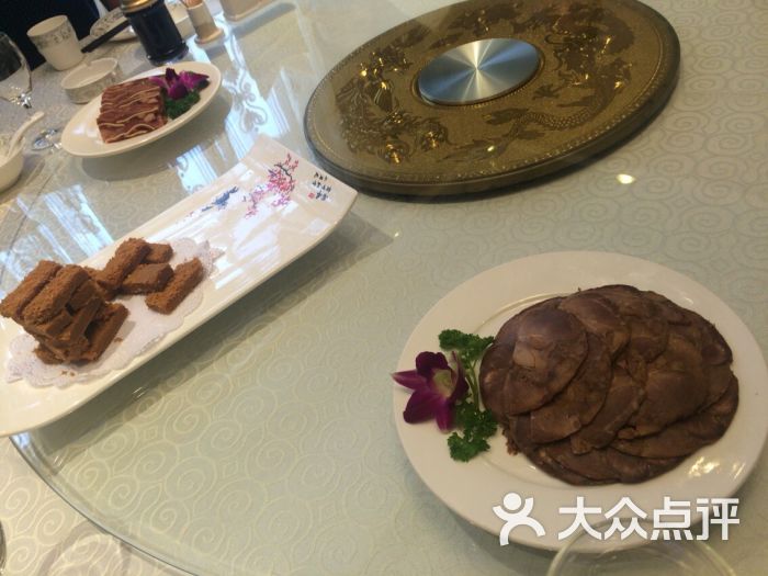 天锦苑大酒店