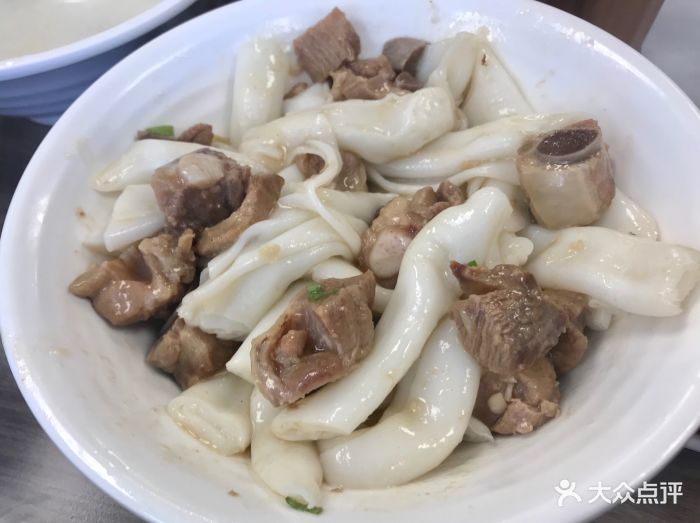 排骨猪肠粉