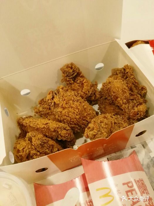 麦当劳(龙之梦长宁店)忘形麦辣鸡翅图片 第375张