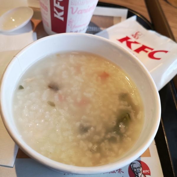 皮蛋瘦肉粥油条