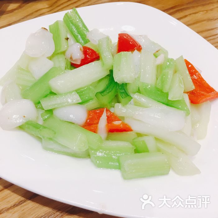 西芹炒百合
