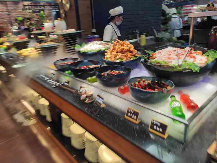 盛江山自助烤肉(新世纪店)-"之前在弘阳吃过一次盛 人