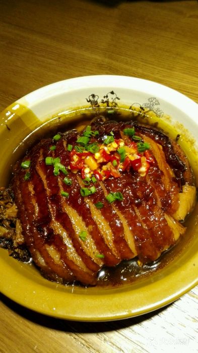 大碗先生(钢城店)梅菜扣肉图片