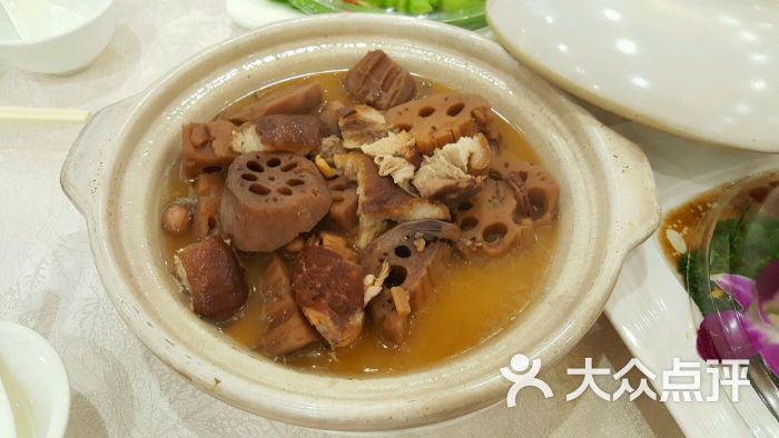 鸿星海鲜酒家年饭菜式_鸿星酒家_鸿星东江海鲜酒家(2)
