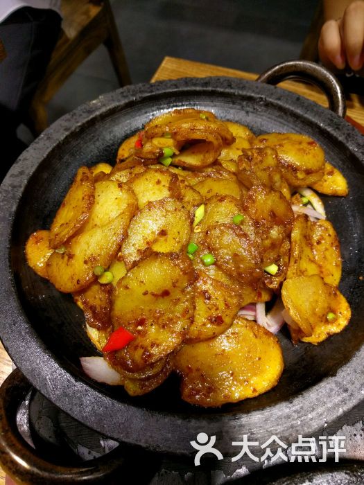 石锅土豆片