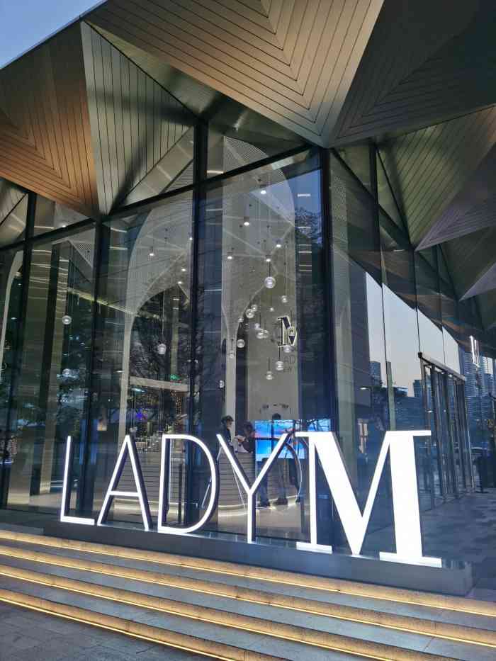 lady m(深圳湾万象城店)-"比起香港,不足之处还是有,.