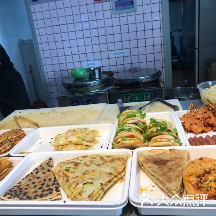 上海外国语大学松江校区食堂图片-北京快餐简餐-大众